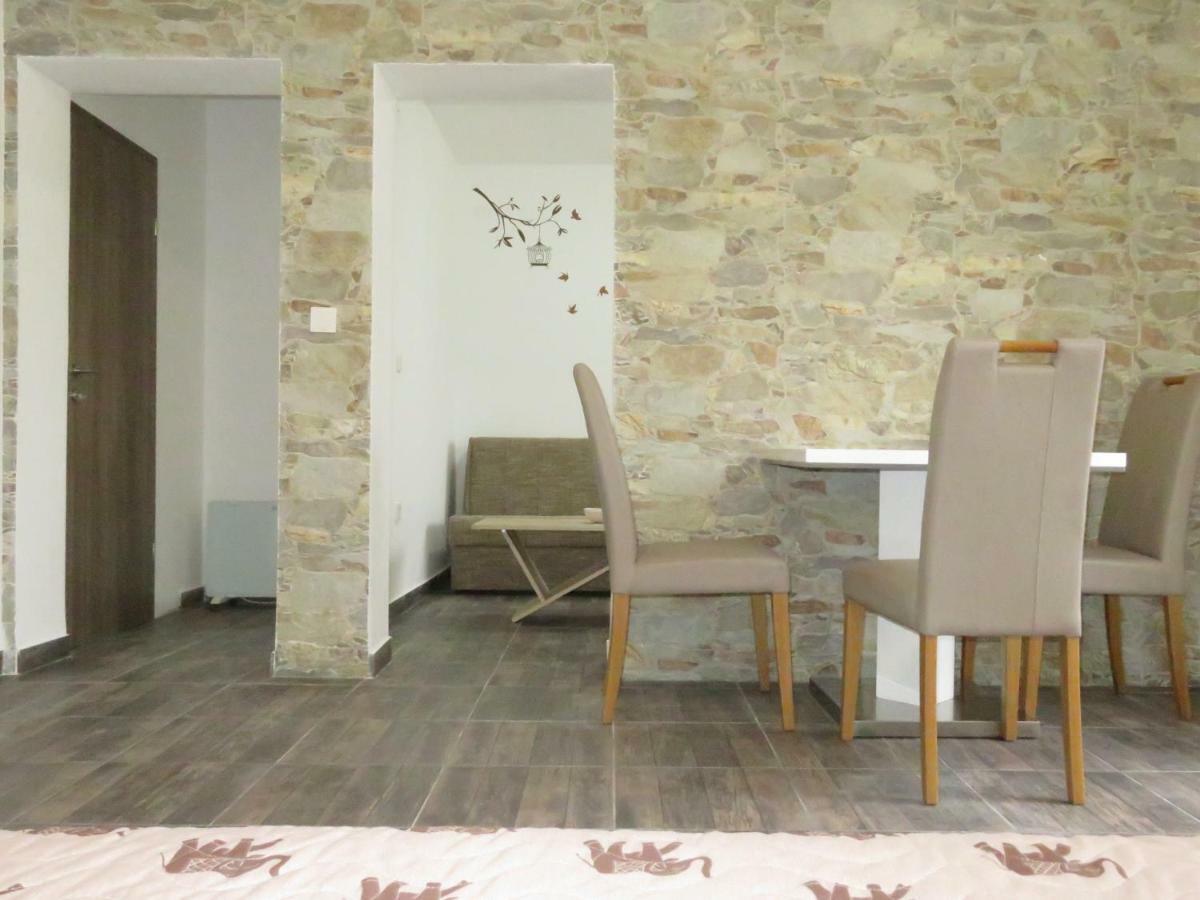 Apartments La Bombonera Starigrad Paklenica Exteriér fotografie