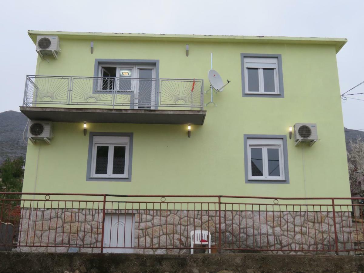 Apartments La Bombonera Starigrad Paklenica Exteriér fotografie