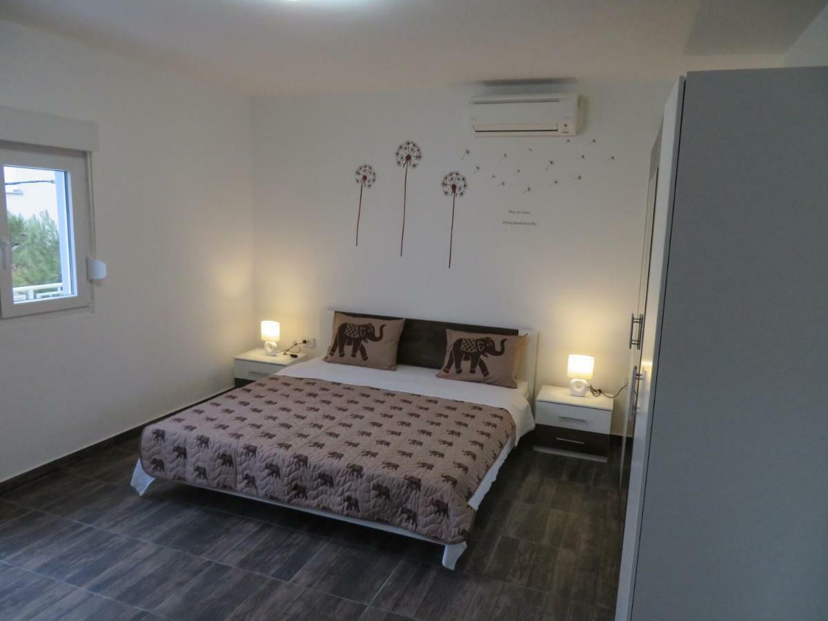 Apartments La Bombonera Starigrad Paklenica Exteriér fotografie