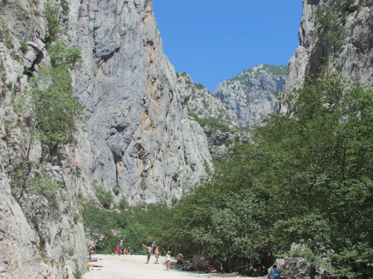Apartments La Bombonera Starigrad Paklenica Exteriér fotografie